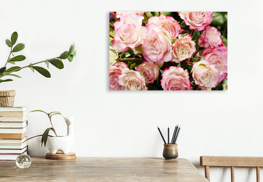 Premium textile canvas Premium textile canvas 120 cm x 80 cm landscape Pretty bouquet of roses in delicate pink 