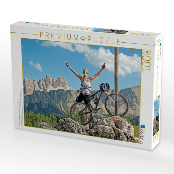 Mountainbiken in den Dolomiten, Cinque Torri. - CALVENDO Foto-Puzzle'