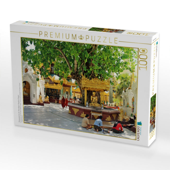Morgengebet bei der Shwedagon-Pagode in Yangon - CALVENDO Foto-Puzzle'