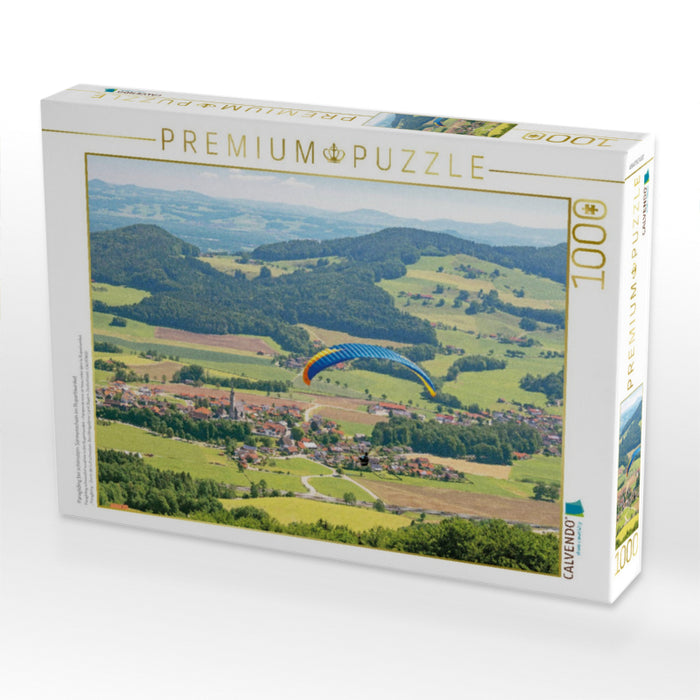 Paragliding bei schönstem Sonnenschein im Rupertiwinkel. - CALVENDO Foto-Puzzle'