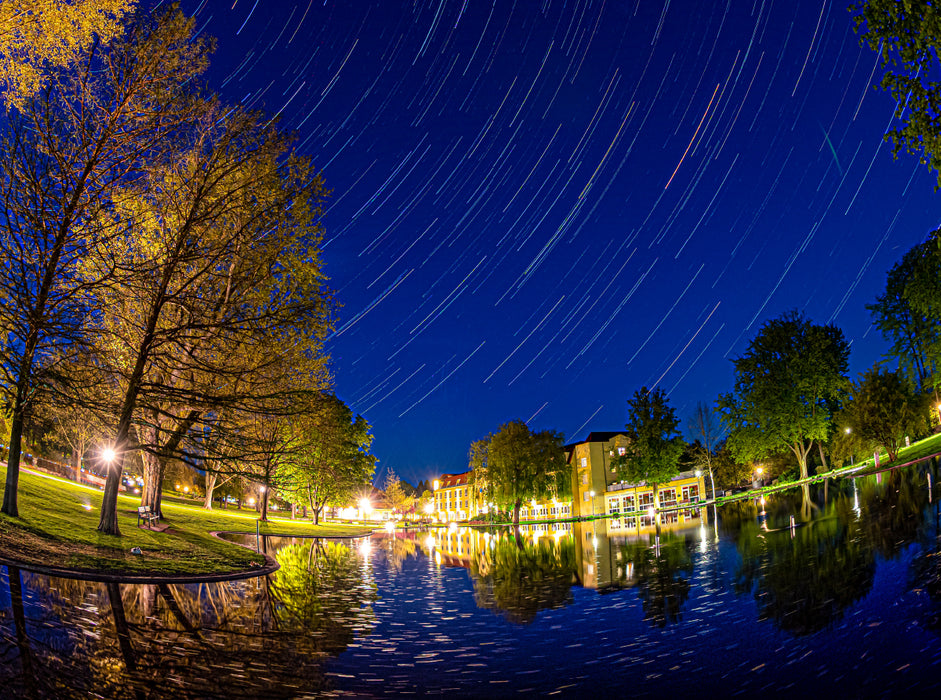 Nachts im Kurpark 2000 Teile Puzzle quer - CALVENDO Foto-Puzzle'