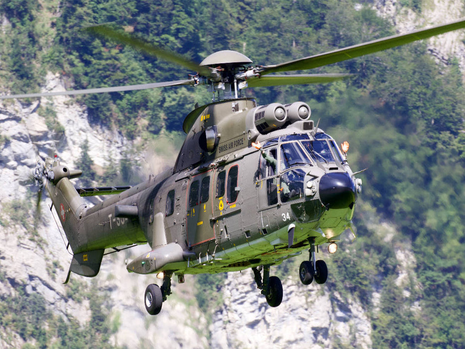Eurocopter Super Puma, Swiss AirForce - CALVENDO Foto-Puzzle'