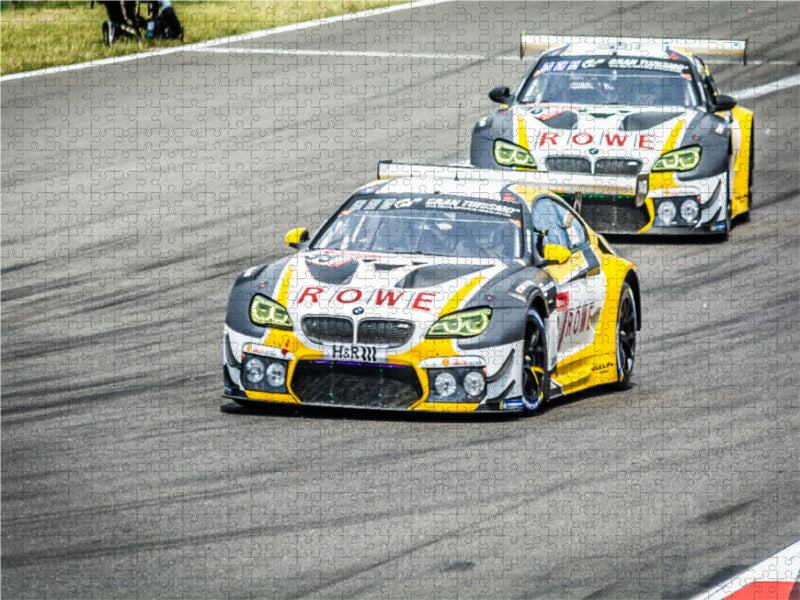 Sorg BMW M4 GT4  Rowe M6 GT3 1000 Teile Puzzle quer - CALVENDO Foto-Puzzle'