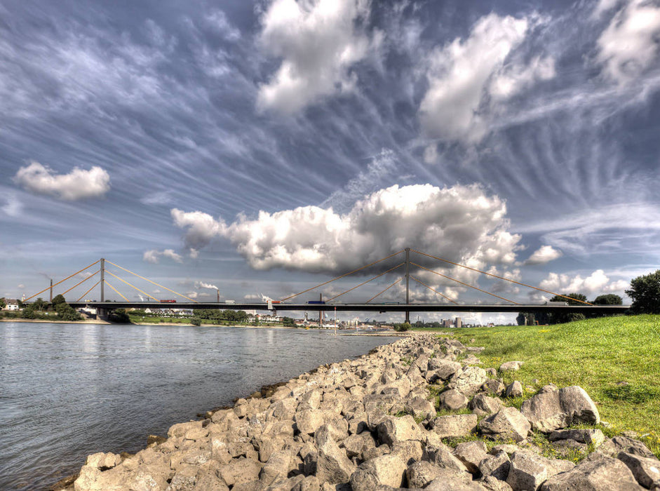 Rheinbrücke Neuenkamp nach Homberg, Autobahn A 40 2000 Teile Puzzle quer - CALVENDO Foto-Puzzle'