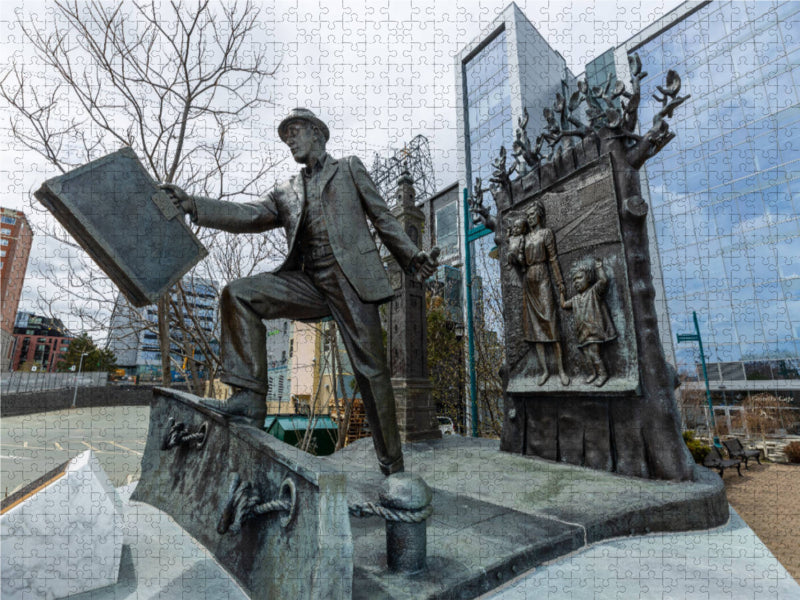 The Immigrant Monument - CALVENDO photo puzzle 