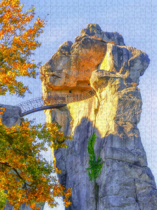 Mysteriöser Charme vom 40Meter hohen Sandsteinfelsen , Externsteine, Teutoburger Wald - CALVENDO Foto-Puzzle'