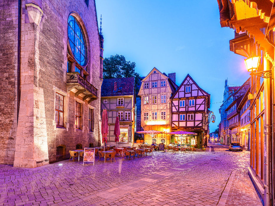 Restaurant zum Roland, ein Kaffee in 7 Häusern, in einer seit dem Jahr 994 gewachsene Stadt. - CALVENDO Foto-Puzzle'