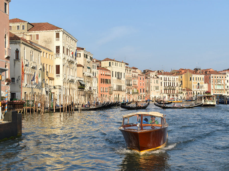 Wassertaxi auf dem Canal Grande in Venedig - CALVENDO Foto-Puzzle'