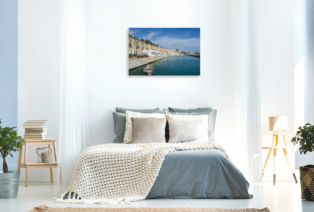 Premium Textil-Leinwand Premium Textil-Leinwand 120 cm x 80 cm quer Waterfront Valletta