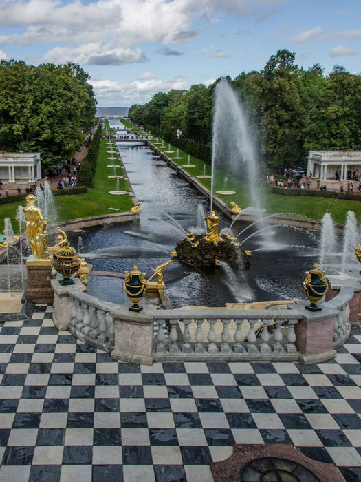 Peterhof: Großer See-Kanal und Fontänen-Allee - CALVENDO Foto-Puzzle'
