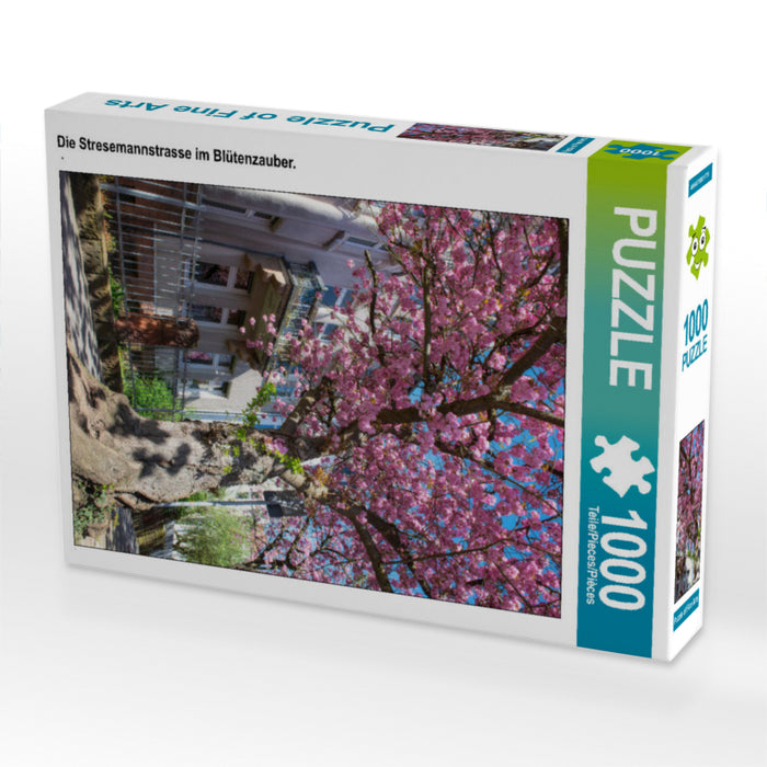 Die Stresemannstrasse im Blütenzauber. 1000 Teile Puzzle hoch - CALVENDO Foto-Puzzle'
