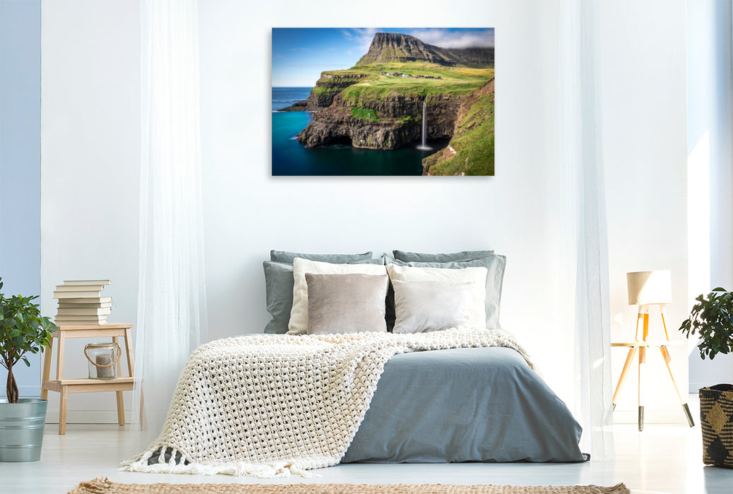 Premium Textil-Leinwand Premium Textil-Leinwand 120 cm x 80 cm quer Panoramablick Mulafossur Wasserfall Färöer Inseln