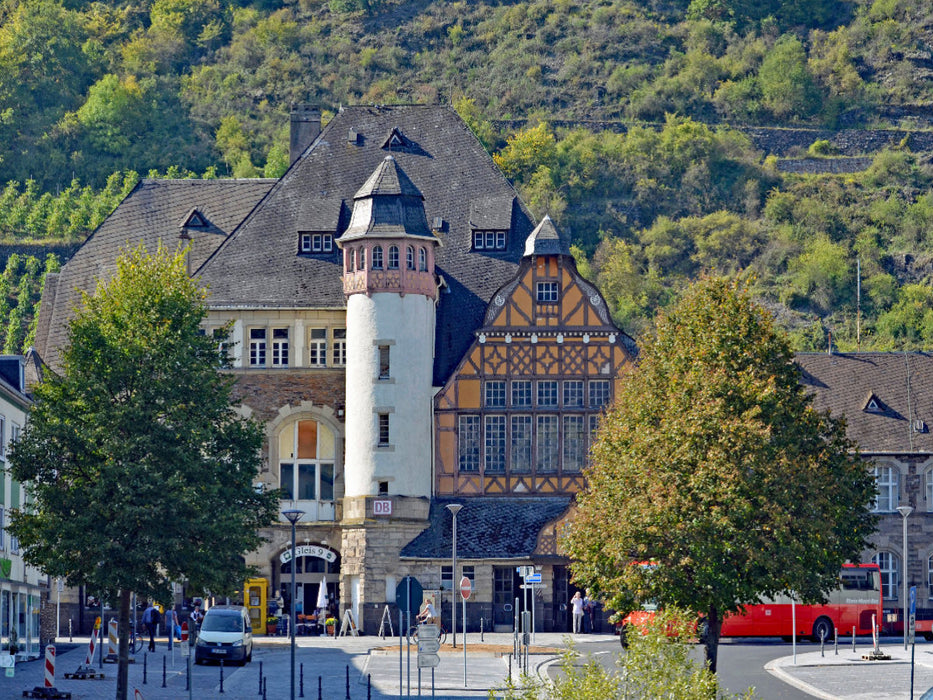 Bahnhof in Cochem - CALVENDO Foto-Puzzle'