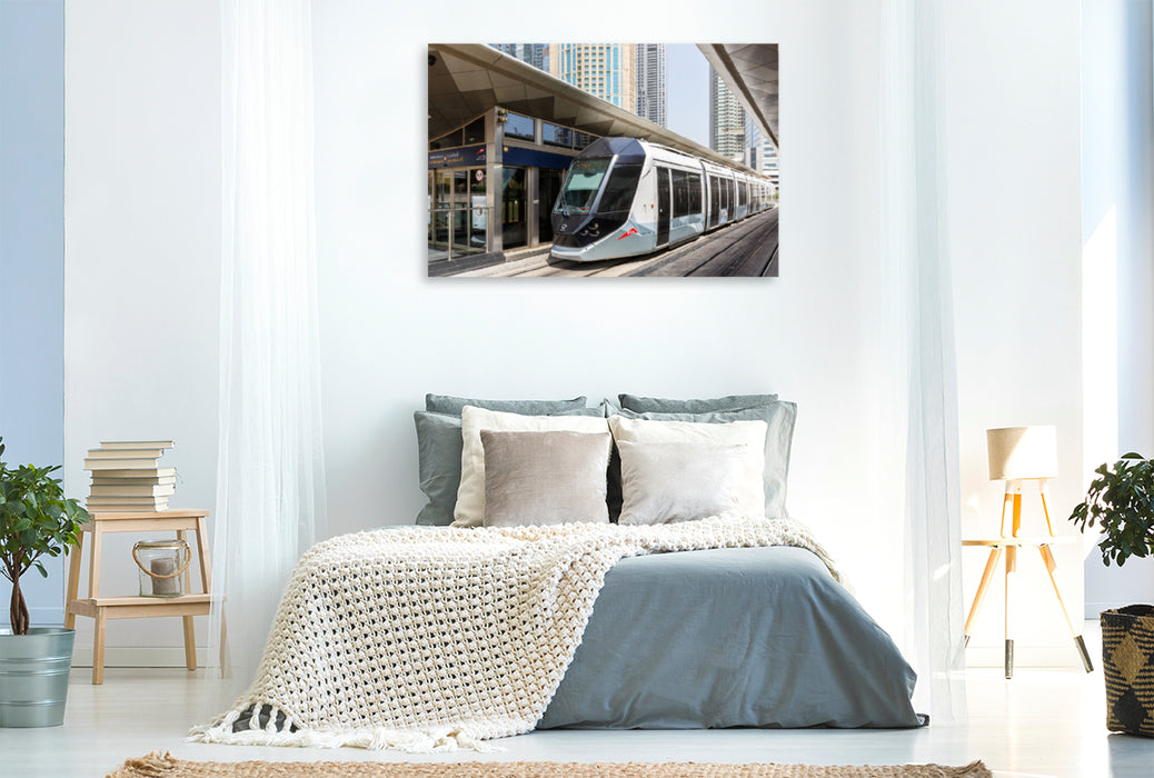 Premium Textil-Leinwand Premium Textil-Leinwand 120 cm x 80 cm quer Dubai Tram in den Vereinigten Arabischen Emiraten