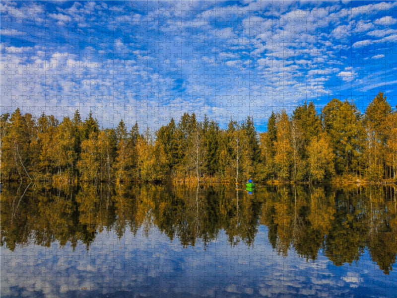 Uferlandschaft Moorteich mit Fischerboot - Pfrunger-Burgweiler Ried 1000 Teile Puzzle quer - CALVENDO Foto-Puzzle'