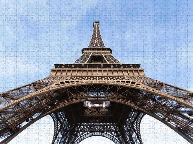 Sous la Tour Eiffel - Puzzle photo CALVENDO 