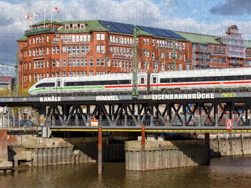 ICE 4 der DB in Hamburg - CALVENDO Foto-Puzzle'