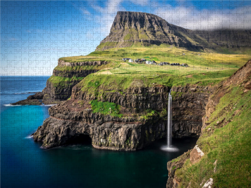 Panoramablick Mulafossur Wasserfall Färöer Inseln 2000 Teile Puzzle quer - CALVENDO Foto-Puzzle'