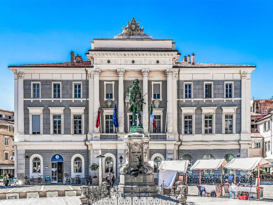 Piran in Slowenien mit dem Tartini Platz und dem Denkmal des Komponisten und Geigers Giuseppe Tartini - CALVENDO Foto-Puzzle'