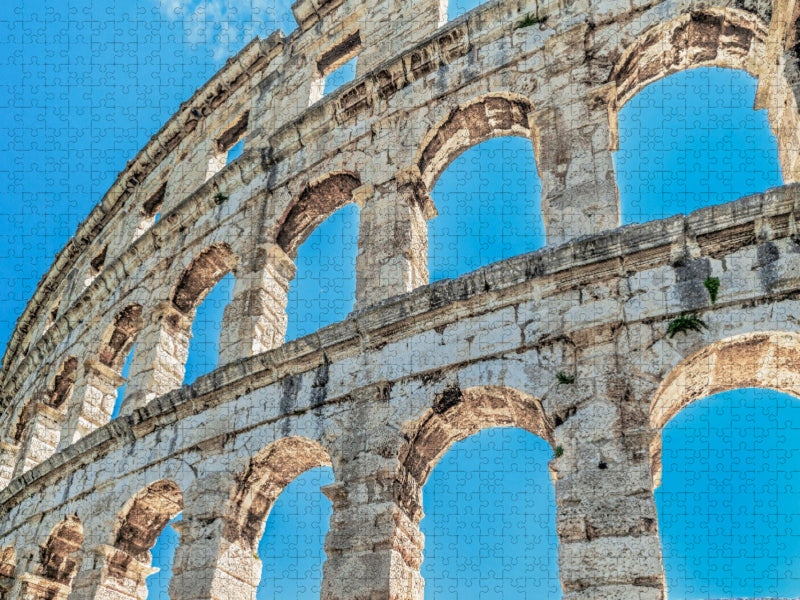 Die Arena von Pula in Kroatien ist ein römisches Amphitheater und das sechstgrößte seiner Art der Antike - CALVENDO Foto-Puzzle'