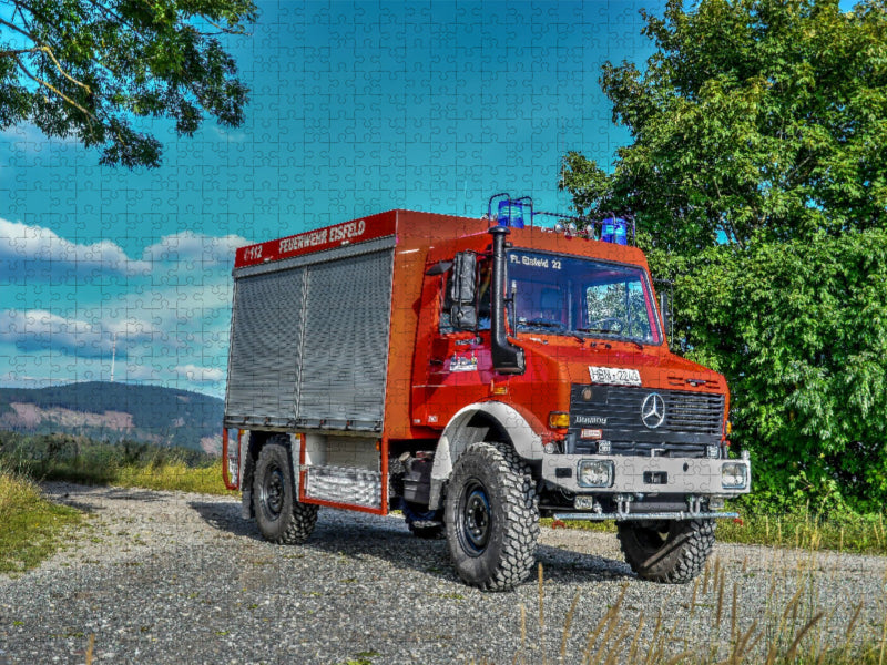 Empl TLF 16/24-Tr. MB U 1550 L - FF Eisfeld - CALVENDO Foto-Puzzle'