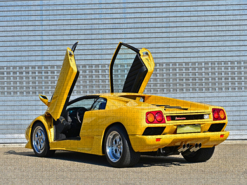 Ein Motiv aus dem Kalender Der Teufel trägt Gelb - Lamborghini Diablo - CALVENDO Foto-Puzzle'
