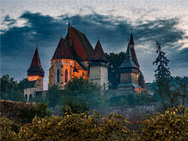 Kirchenburg Birthälm 1000 Teile Puzzle quer - CALVENDO Foto-Puzzle'