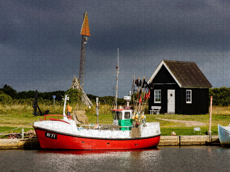 Nr. Lyngvig Hafen diente initial um Baumaterial für den Leuchtturm aus Ringkøbing zu verschiffen - CALVENDO Foto-Puzzle'