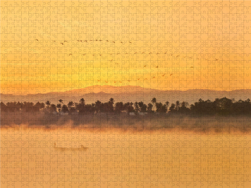 Myanmar, Morgenstimmung am Ayeyarwady 2000 Teile Puzzle quer - CALVENDO Foto-Puzzle'