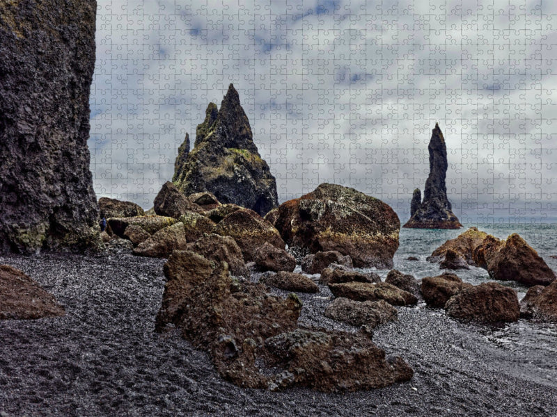 Reynisdrangar - CALVENDO Foto-Puzzle'