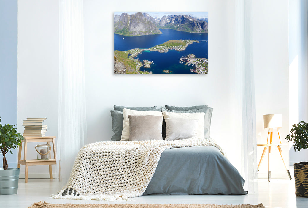 Premium Textil-Leinwand Blick auf den Reinefjord (Lofoten)