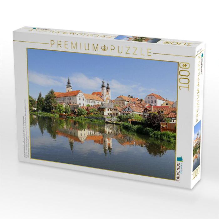 La ville tchèque de Teltsch, également connue sous le nom de Telc, se reflète dans l'étang - Puzzle photo CALVENDO' 