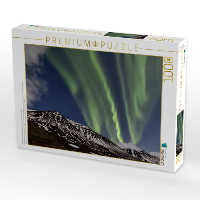 Aurores boréales sur les montagnes des hauts plateaux d'Islande - Puzzle photo CALVENDO' 