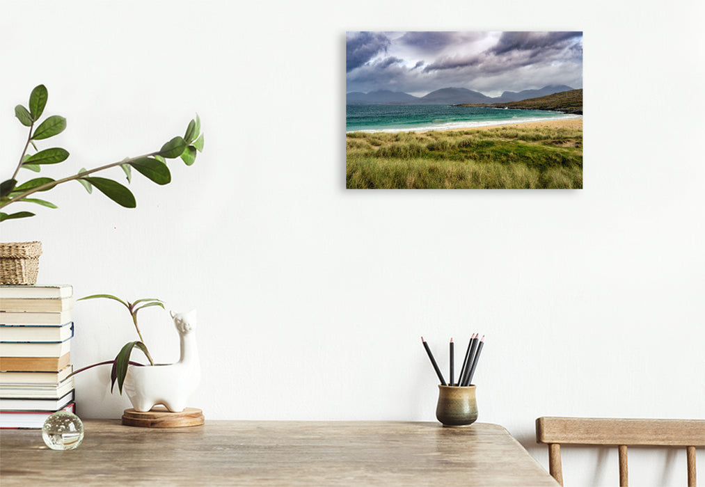 Premium Textil-Leinwand Luskentyre Beach, Wanderung in den Dünen