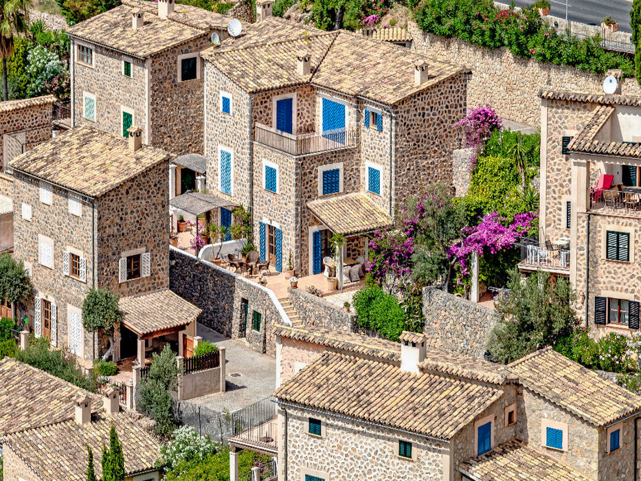 Deià am Rand des Tramuntanagebirges in Mallorca - CALVENDO Foto-Puzzle'