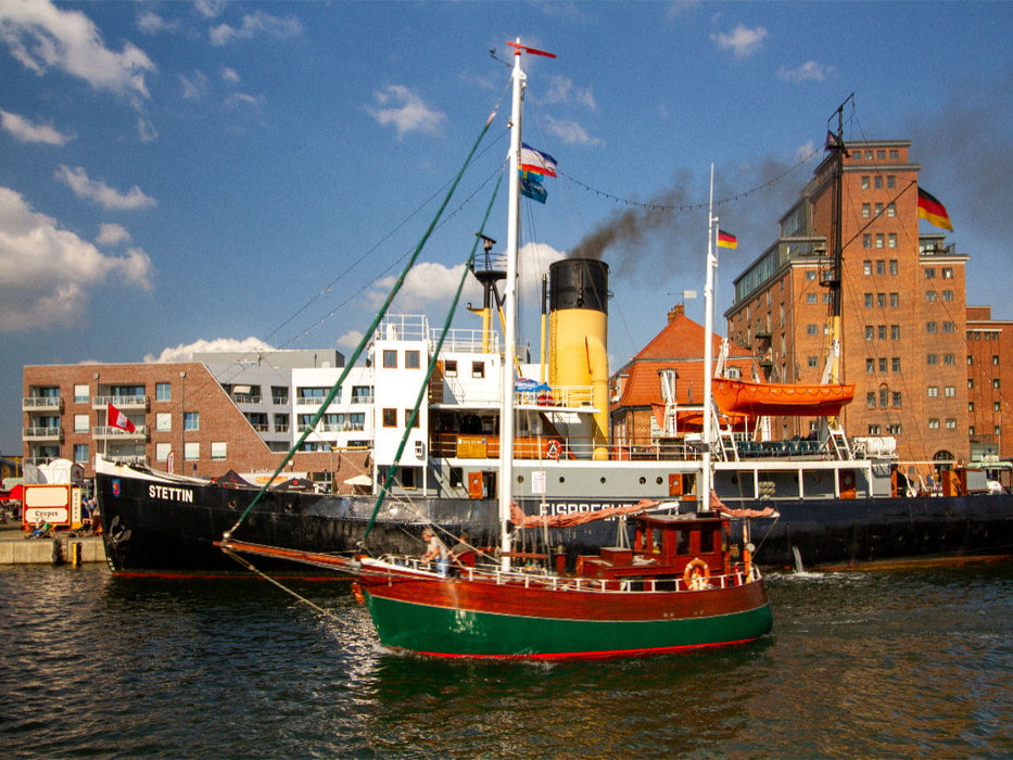 Dampf-Eisbrecher STETTIN in Wismar - CALVENDO Foto-Puzzle'