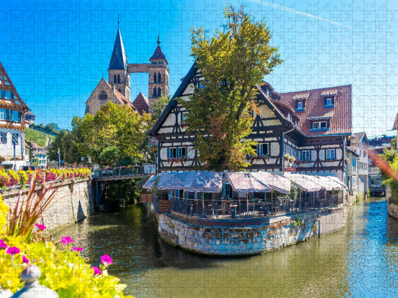 Stadtkirche St. Dionys mit dem Roßneckarkanal - CALVENDO Foto-Puzzle'