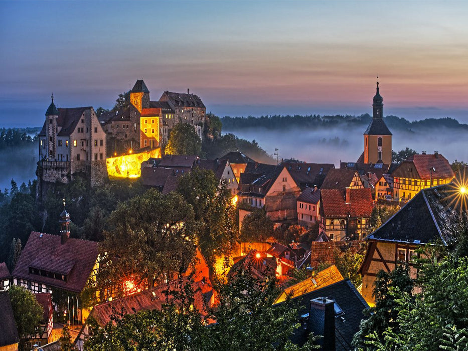 Ein Motiv aus dem Kalender Die Burg Hohnstein im Licht der vier Jahreszeiten - CALVENDO Foto-Puzzle'