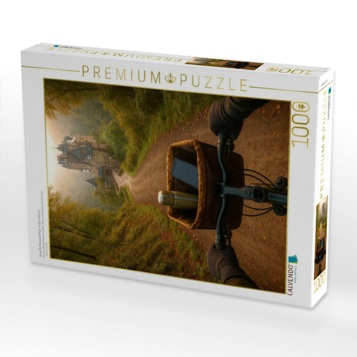 Burg Eltz Rheinland Pfalz mit dem Fahrrad - CALVENDO Foto-Puzzle'