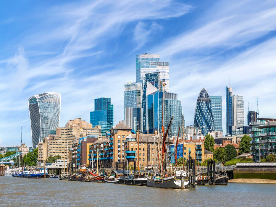 Moderne Skyline der City of London mit maritimem Flair - CALVENDO Foto-Puzzle'