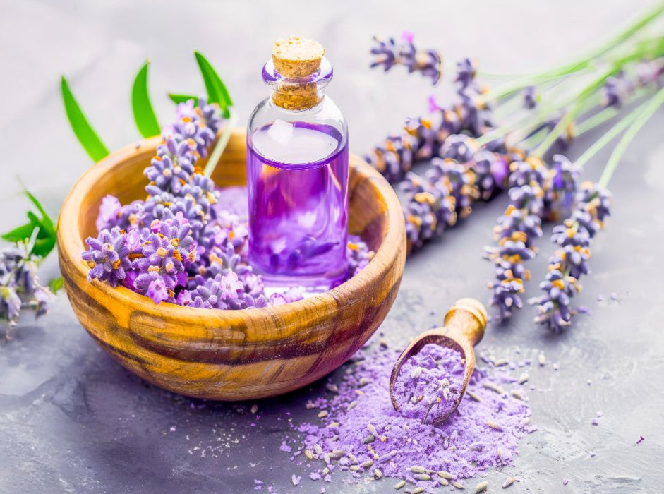 Lavendelöl in Holzschale mit Blüten - CALVENDO Foto-Puzzle'