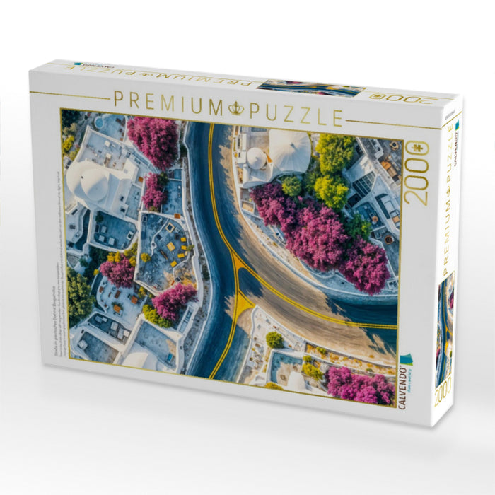 Straße im griechischen Dorf mit Bougainvillea - CALVENDO Foto-Puzzle'