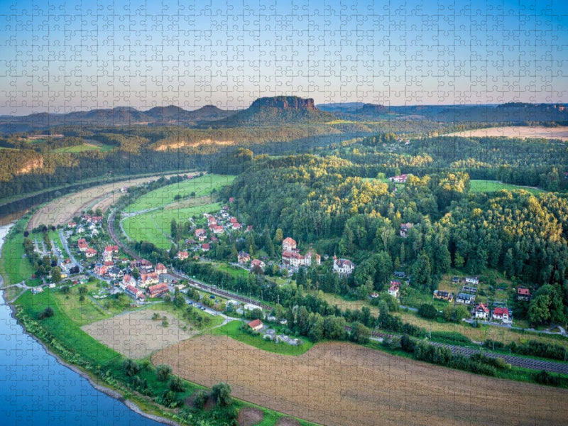 Blick von der Basteiaussicht auf Elbe und Lilienstein - CALVENDO Foto-Puzzle'