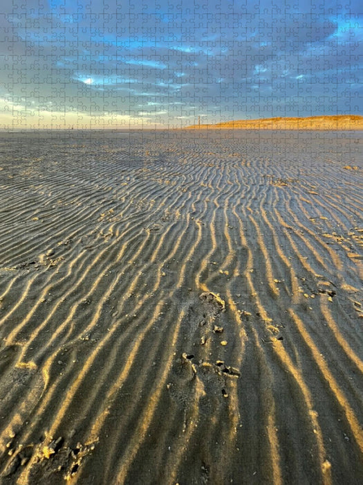 Kleine Wasserkanäle im Abendlicht am Ordinger Strand - CALVENDO Foto-Puzzle'