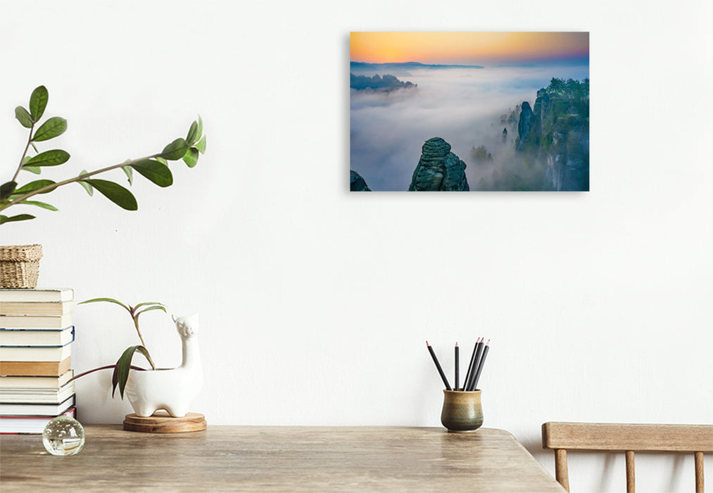Premium Textil-Leinwand Nebel beim Sonnenaufgang im Elbsandsteingebirge