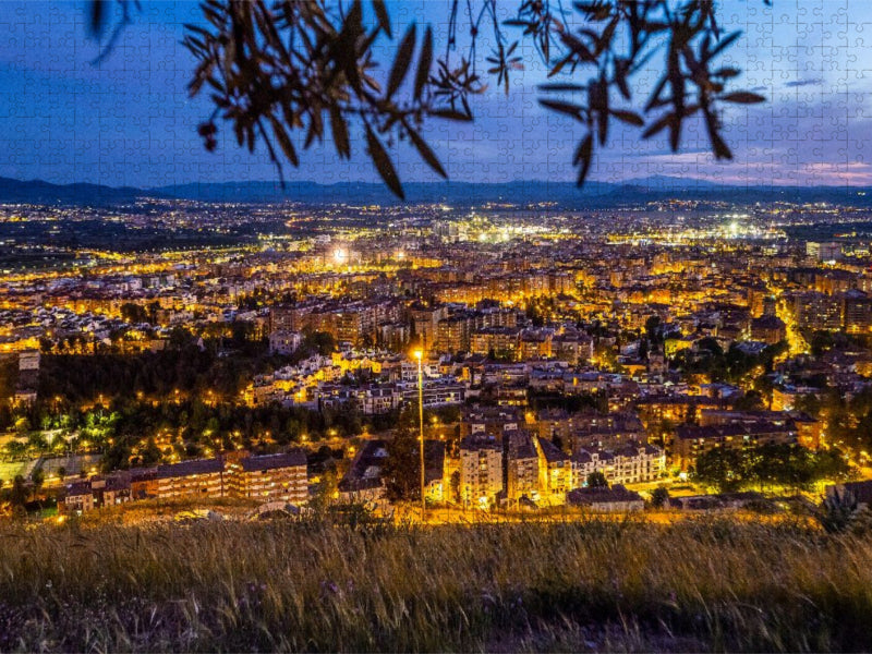 Traumhafte Nachtstimmung in Granada - CALVENDO Foto-Puzzle'