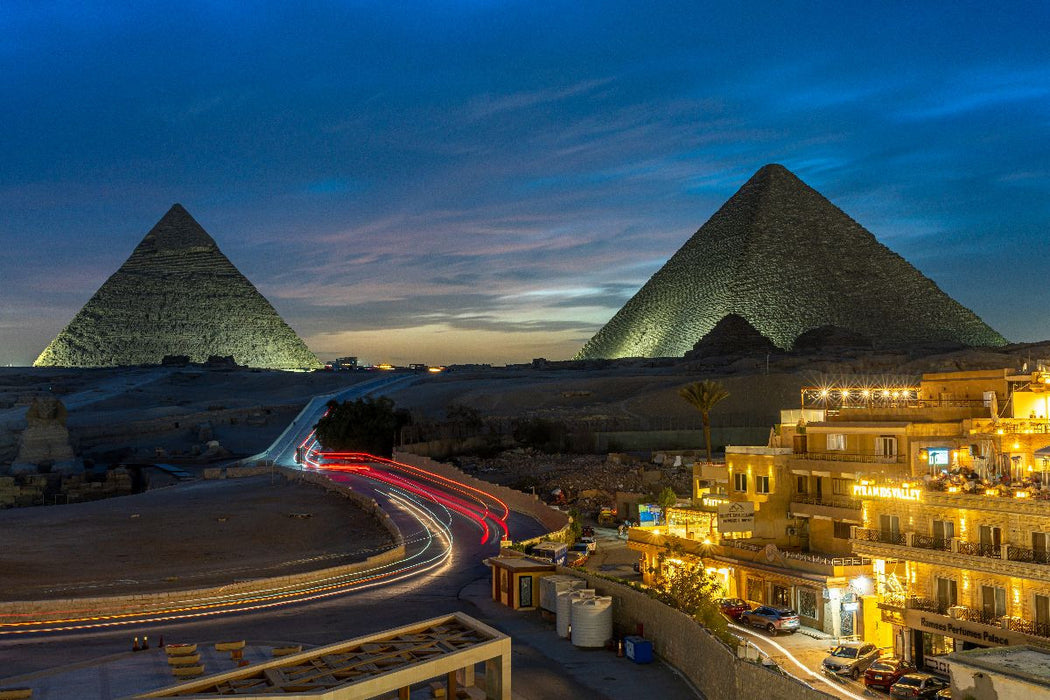 Premium Textil-Leinwand Gizeh: Wo die Ewigkeit auf die Gegenwart trifft