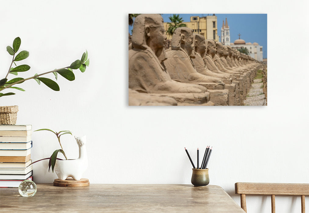 Premium Textil-Leinwand Die schweigende Prozession von Luxor