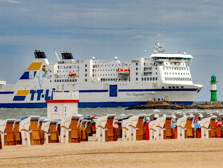 Fährschiff Nils Holgersson - CALVENDO Foto-Puzzle'