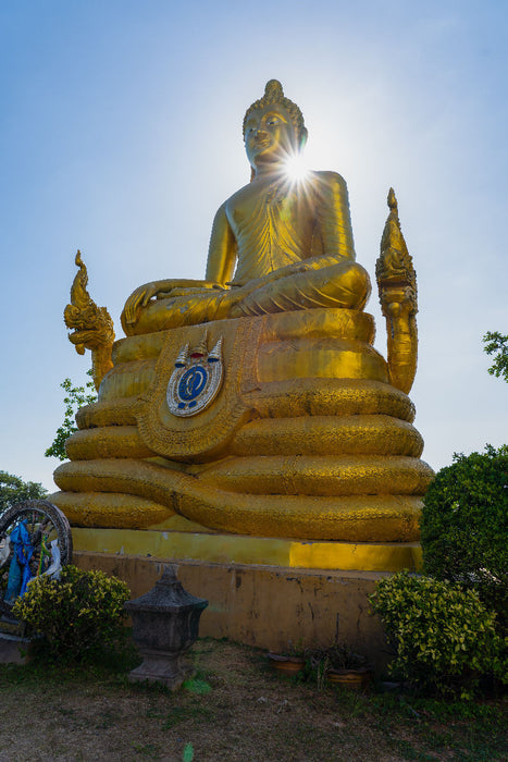 Premium Textil-Leinwand Golden Buddha Statue beim Big Buddha